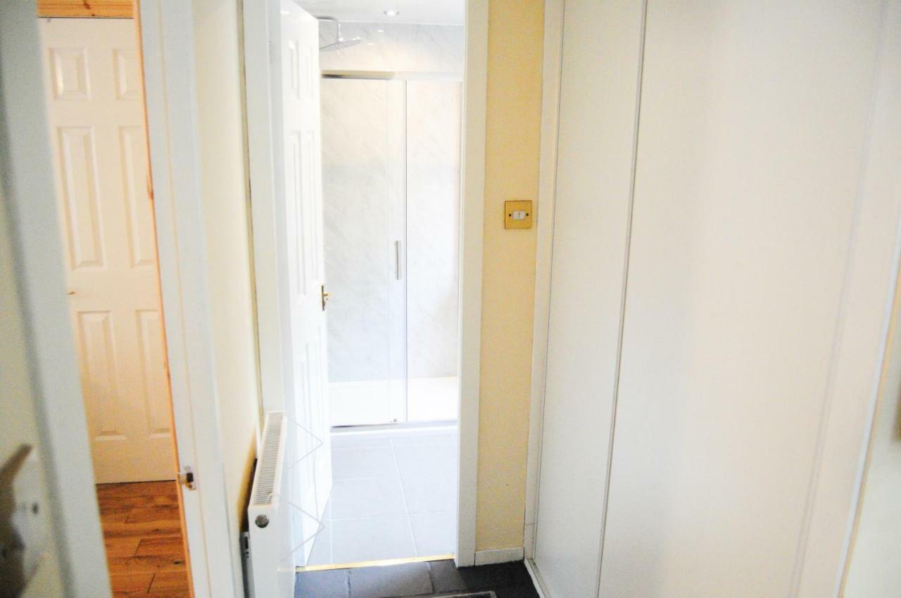 Villa Bright City Centre House - Private Garden & Parking! à Glasgow Extérieur photo